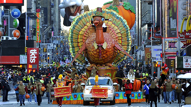 macys-thanksgiving-parade-hed-2012.jpg