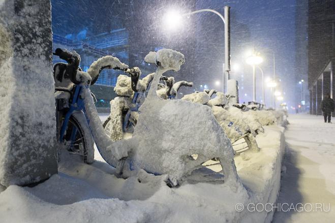 90-SnowStorm-Feb1-2015-GoChicagoRU.jpg